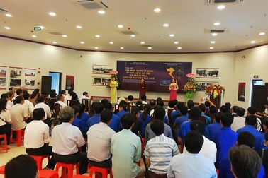 Bản Dạ cổ hoài lang.