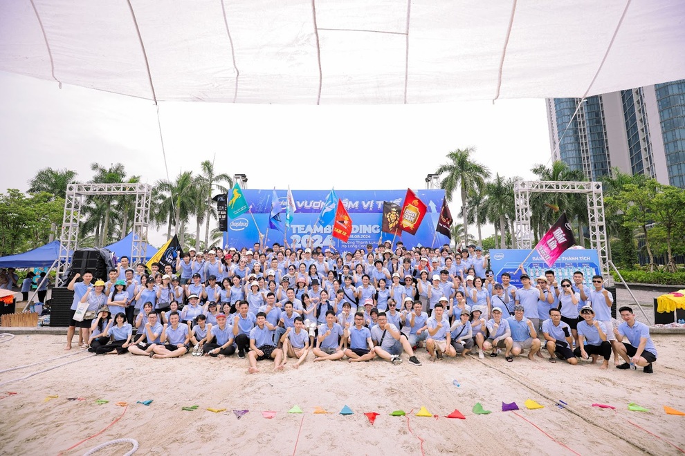 Công ty cổ phần công nghệ Hợp Long được vinh danh “Nơi làm việc tốt nhất châu Á 2025” - 2 Công ty cổ phần công nghệ Hợp Long được vinh danh “Nơi làm việc tốt nhất châu Á 2025” - 2