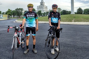 Bí quyết của ông lão 5 năm vượt qua ung thư, đạp xe 30km mỗi ngày