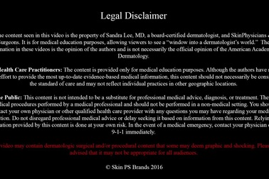 Tỉ mẩn quá trình lấy u nang to như viên bi nằm dưới da đầu