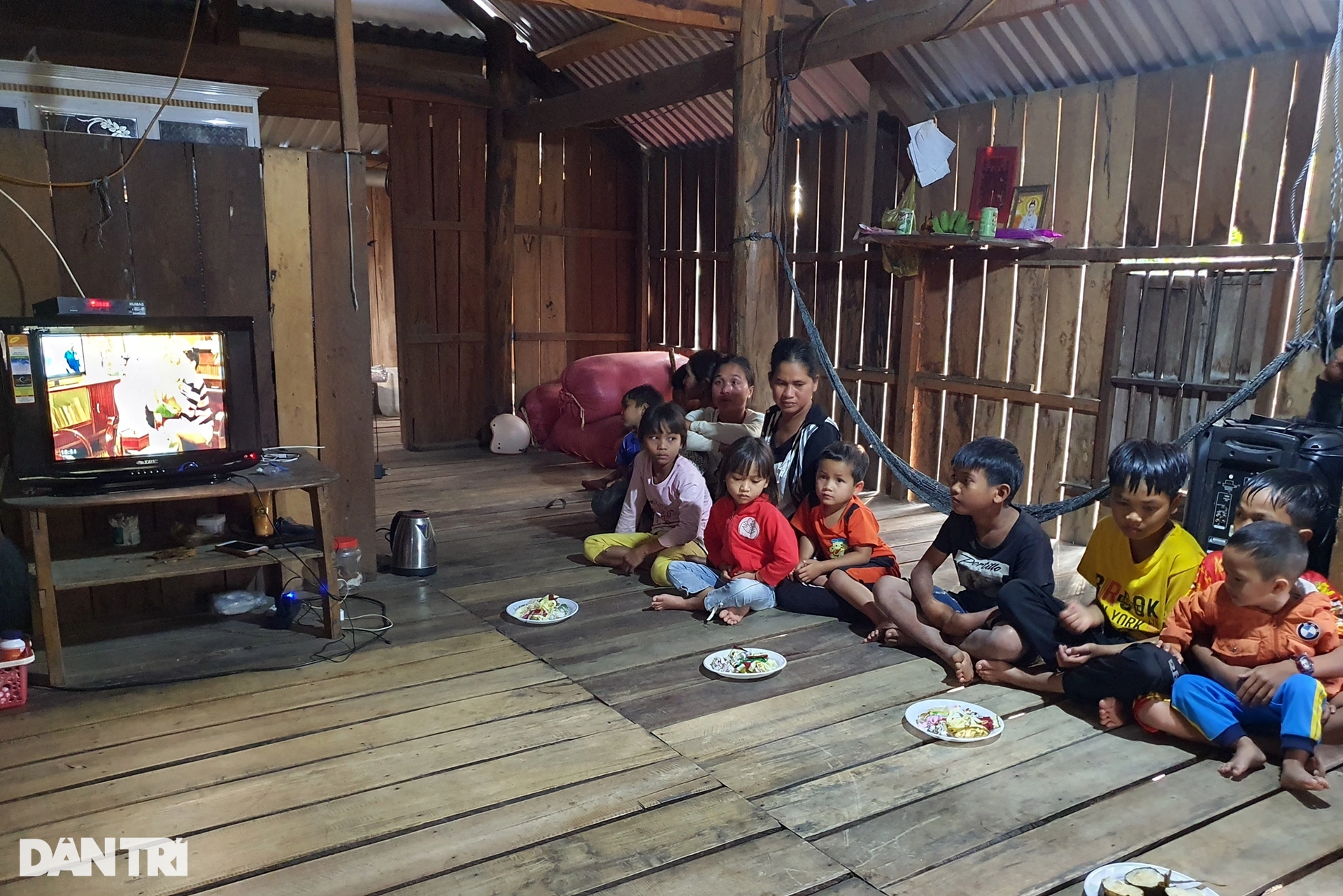 Tết của người đồng bào lần đầu trồng được lúa nước trên nương rẫy - 10 Tết của người đồng bào lần đầu trồng được lúa nước trên nương rẫy - 10