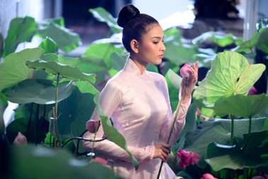 Trương Thị May: Từ cô gái Khơ-me đến “Ngôi sao ăn chay hấp dẫn nhất châu Á”