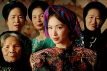 Hòa Minzy đang kinh doanh ra sao?