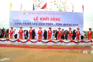 Phó Thủ tướng khởi công dự án kỷ niệm 40 năm giải phóng Quảng Nam