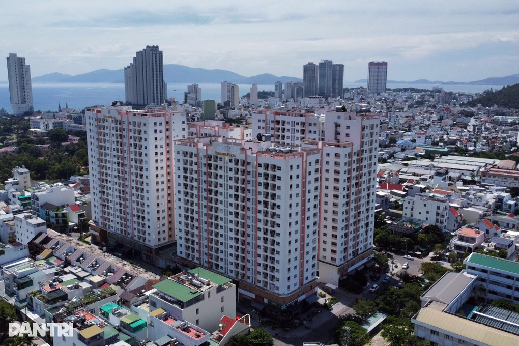 Có nhà riêng xa nơi làm việc trên 30km vẫn được mua nhà ở xã hội - 1 Có nhà riêng xa nơi làm việc trên 30km vẫn được mua nhà ở xã hội - 1