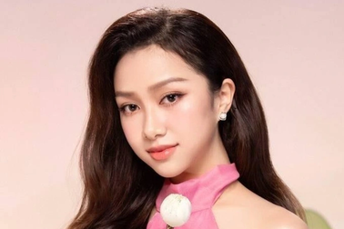 Thí sinh Hoa hậu Việt Nam thông thạo 3 ngôn ngữ: "Muốn giỏi, đừng giấu dốt"