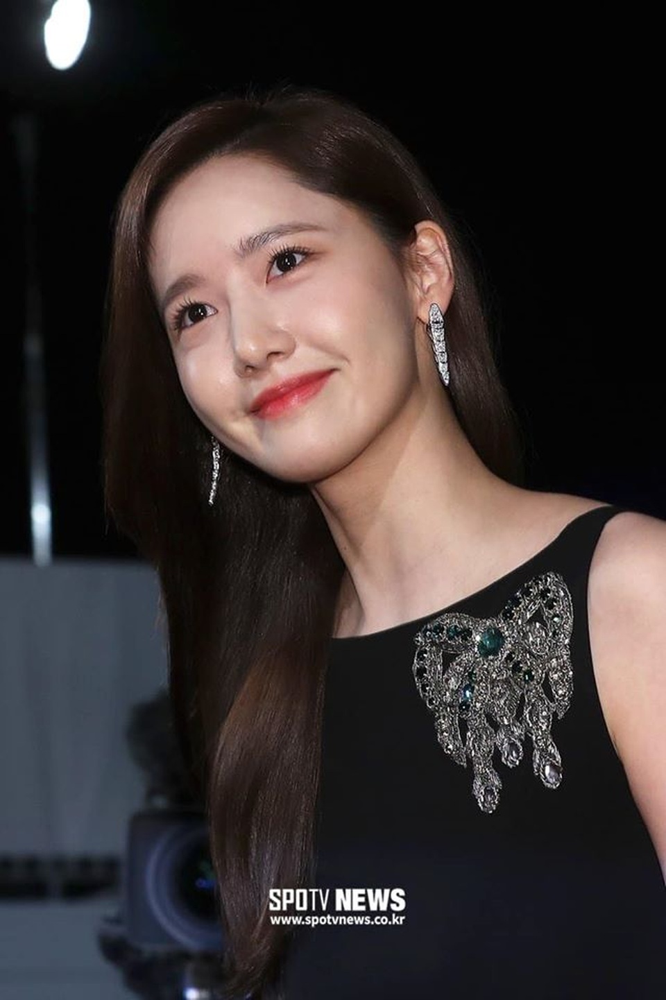 Ngẩn ngơ ngắm lưng trần gợi cảm của “tình đầu quốc dân” Yoona - 6 Ngẩn ngơ ngắm lưng trần gợi cảm của “tình đầu quốc dân” Yoona - 6
