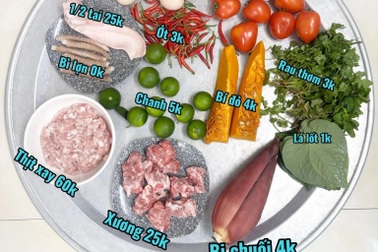 Khu chợ ở Hà Nội "giá rẻ hơn ở quê", cầm 50.000 đồng nấu đủ món cho 5 người