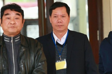 Xử vụ chạy thận tử vong: Nguyên giám đốc bệnh viện Hòa Bình nhận trách nhiệm