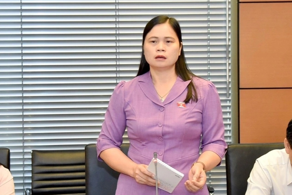 Minister of Education and Training talks about new textbooks to be applied from next year - 3 Bộ trưởng GD-ĐT nói về bộ sách giáo khoa mới áp dụng từ năm tới - 3