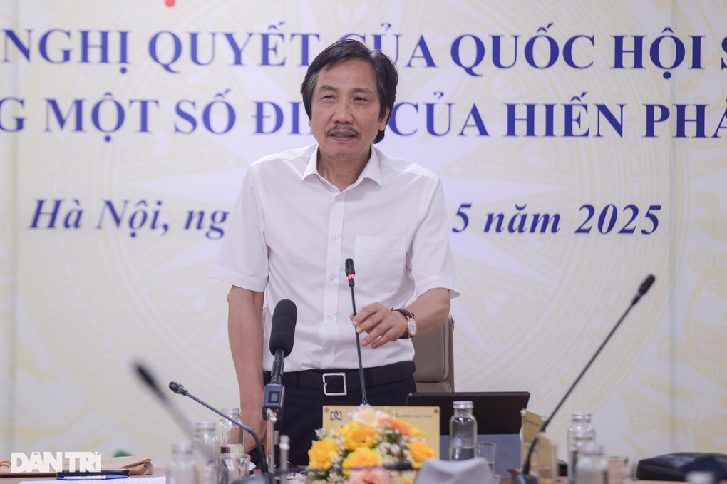 Hội nghị đóng góp ý kiến dự thảo nghị quyết sửa đổi, bổ sung Hiến pháp 2013 - 2 Hội nghị đóng góp ý kiến dự thảo nghị quyết sửa đổi, bổ sung Hiến pháp 2013 - 2