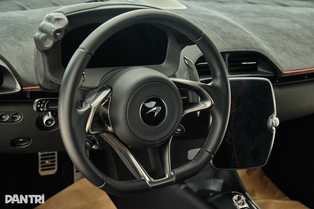 Siêu xe hybrid McLaren Artura có giá từ 15 tỷ đồng tại Việt Nam - 10 Siêu xe hybrid McLaren Artura có giá từ 15 tỷ đồng tại Việt Nam - 10