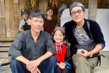 Bố Pu của "Đi giữa trời rực rỡ": Đi xe xuyên đêm, sửa thoại cùng đạo diễn