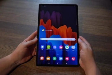Thực tế bộ đôi máy tính bảng Galaxy Tab S7