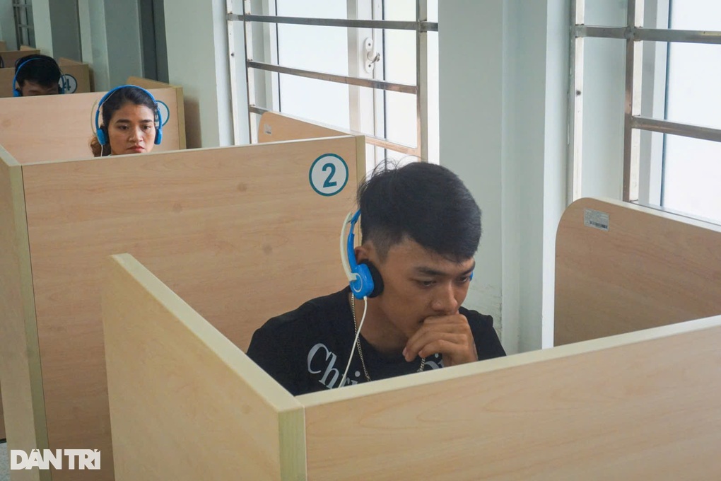 Hơn 11.700 thí sinh dự thi tiếng Hàn, nuôi ước mơ xuất ngoại - 2 Hơn 11.700 thí sinh dự thi tiếng Hàn, nuôi ước mơ xuất ngoại - 2