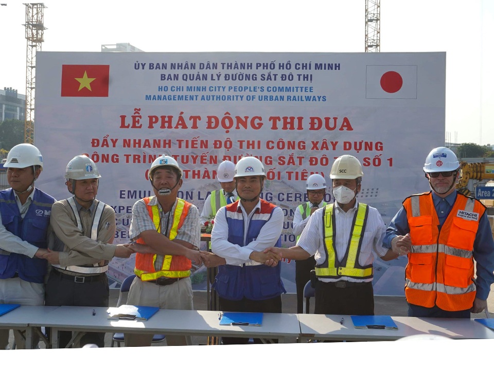 Cho người dân tham quan tuyến metro số 1 trong năm nay - 1 Cho người dân tham quan tuyến metro số 1 trong năm nay - 1