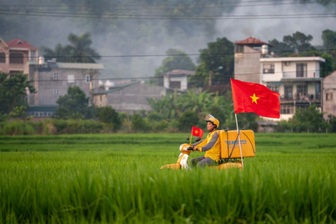 Thông tin thêm về cuộc thi ảnh “Màu cờ tôi yêu”