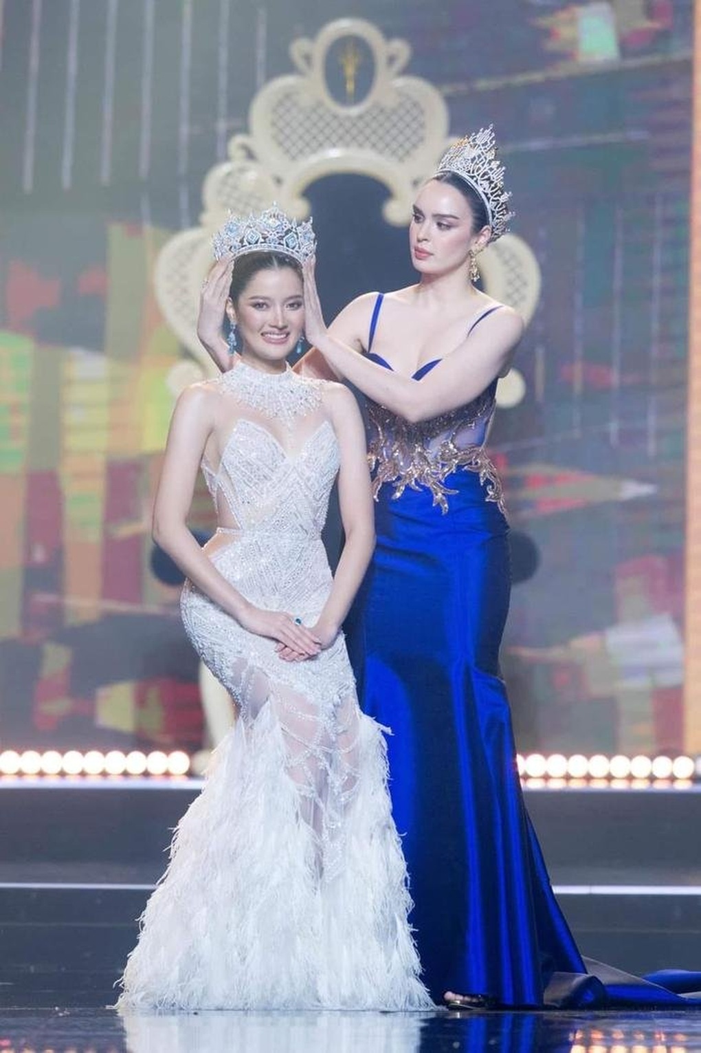 Nhan sắc ngọt ngào và cuốn hút của Hoa hậu Thái Lan 2023 - 1 Nhan sắc ngọt ngào và cuốn hút của Hoa hậu Thái Lan 2023 - 1