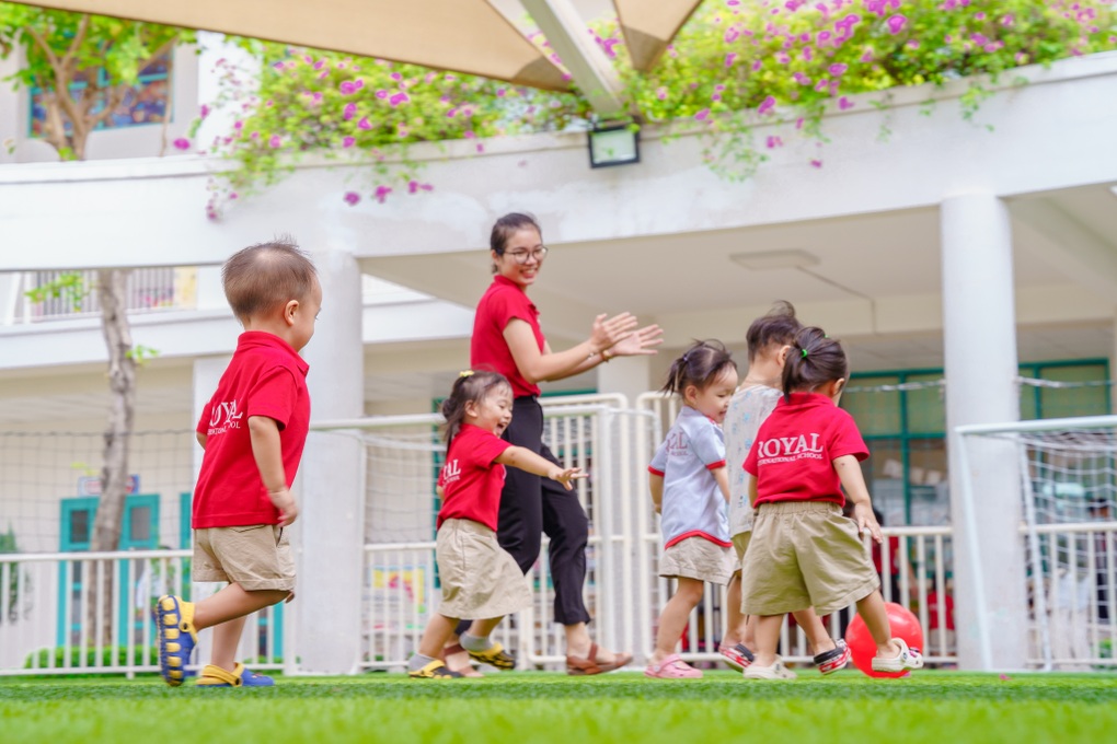 Trải nghiệm môi trường mầm non song ngữ tại Royal School - 4 Trải nghiệm môi trường mầm non song ngữ tại Royal School - 4
