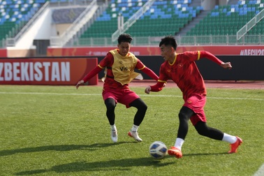 U20 Việt Nam - U20 Australia: Vạn sự khởi đầu nan