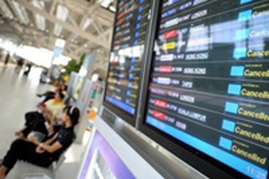 Giúp 400 người Việt mắc kẹt tại Bangkok