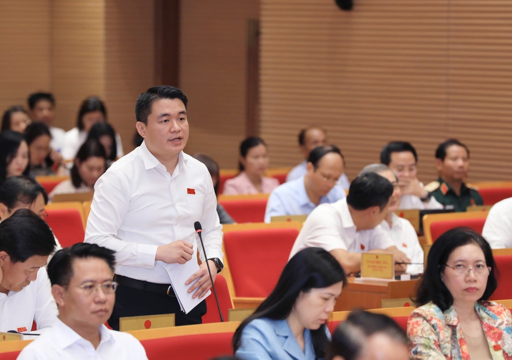 Con đường đắt nhất hành tinh chậm tiến độ, Hà Nội đưa cam kết cuối cùng - 1