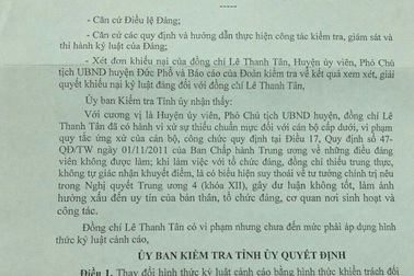 Phó Chủ tịch huyện được điều động làm Bí thư xã xin nghỉ việc