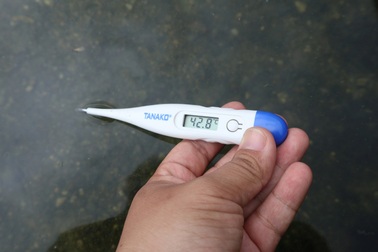 Bể nước tự sôi, bốc khói ngày đêm ở Đà Nẵng