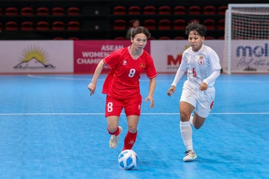 Truyền thông Đông Nam Á gọi người hùng futsal nữ Việt Nam là huyền thoại