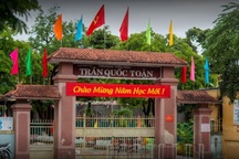 Thừa Thiên Huế cho hơn 264.000 học sinh nghỉ học tiếp