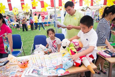 Rộn ràng không khí chuẩn bị Tết Việt tại ngôi trường Anh