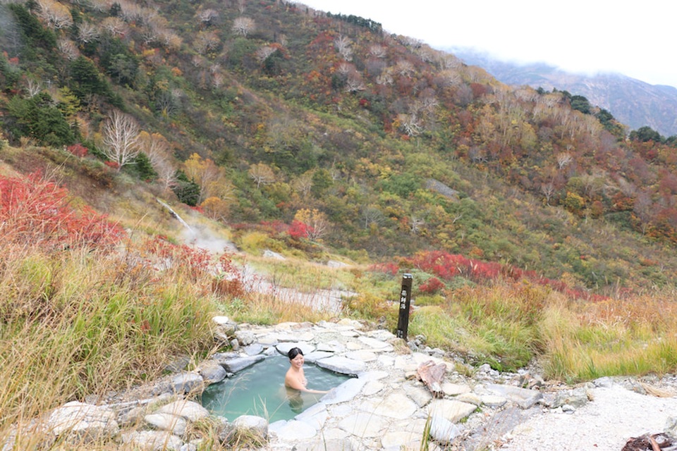 Ngâm mình trong những onsen nằm sâu giữa dãy núi Alps hùng vĩ - 5 Ngâm mình trong những onsen nằm sâu giữa dãy núi Alps hùng vĩ - 5