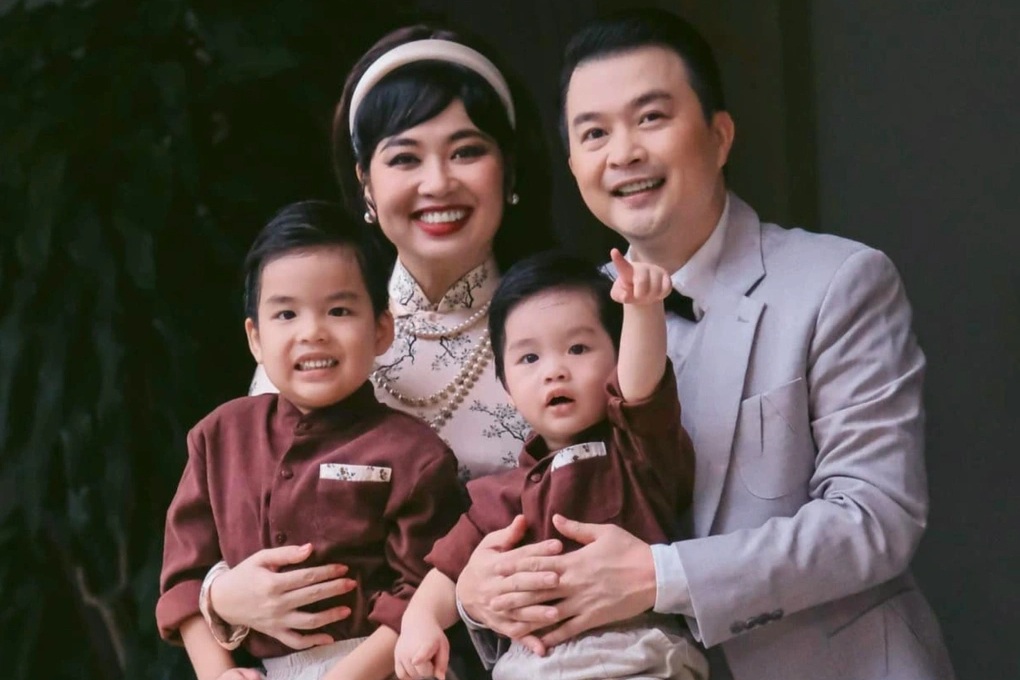 Dàn sao Mùi ngò gai sau 19 năm: Nhiều ngã rẽ, hai người đột ngột qua đời - 7 Dàn sao Mùi ngò gai sau 19 năm: Nhiều ngã rẽ, hai người đột ngột qua đời - 7