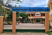 Xôn xao lãnh đạo xã cho con học trái tuyến để hưởng mỗi tháng 590 ngàn đồng