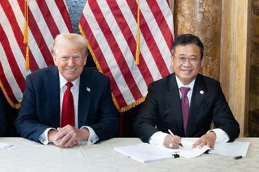 Nợ lớn của Quốc Cường Gia Lai; cổ phiếu KBC sau bắt tay công ty ông Trump