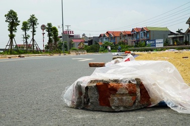 Bị khởi tố vì phơi thóc trên đường: Bài học đắt giá từ vụ án ở Ninh Bình