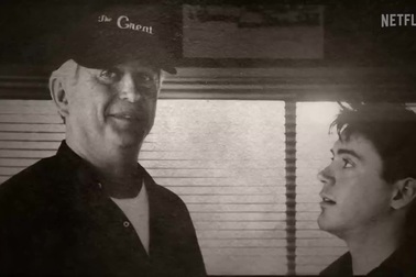 Trailer phim tài liệu "Sr."