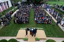 "Ổ dịch" có thể đã khiến ông Trump và nhiều quan chức Mỹ mắc Covid-19