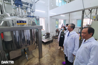 Việt Nam có bệnh viện y học cổ truyền đầu tiên đạt chuẩn GMP của WHO