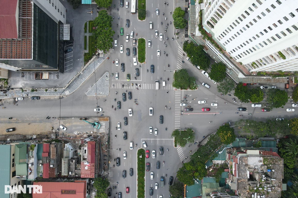 1,3km đường Huỳnh Thúc Kháng kéo dài sau 4 năm thi công giờ ra sao? - 10 1,3km đường Huỳnh Thúc Kháng kéo dài sau 4 năm thi công giờ ra sao? - 10