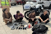 Bắt giữ nhóm đối tượng đi ô tô trộm cắp tài sản ở lễ hội