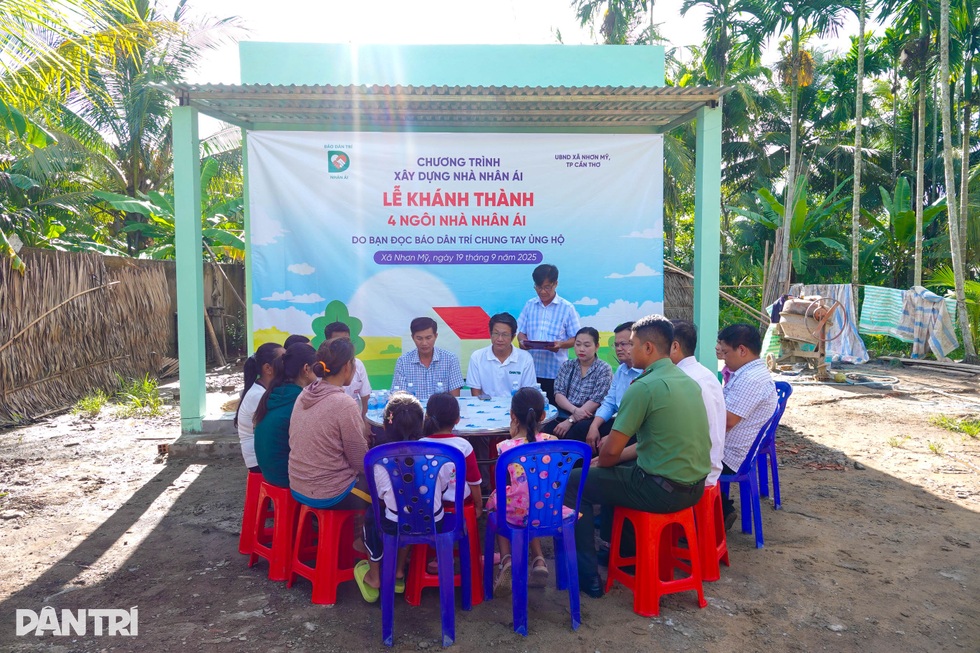 Khánh thành 4 ngôi nhà Nhân ái ở ĐBSCL, giúp hộ nghèo vượt lên khó khăn - 2 Khánh thành 4 ngôi nhà Nhân ái ở ĐBSCL, giúp hộ nghèo vượt lên khó khăn - 2