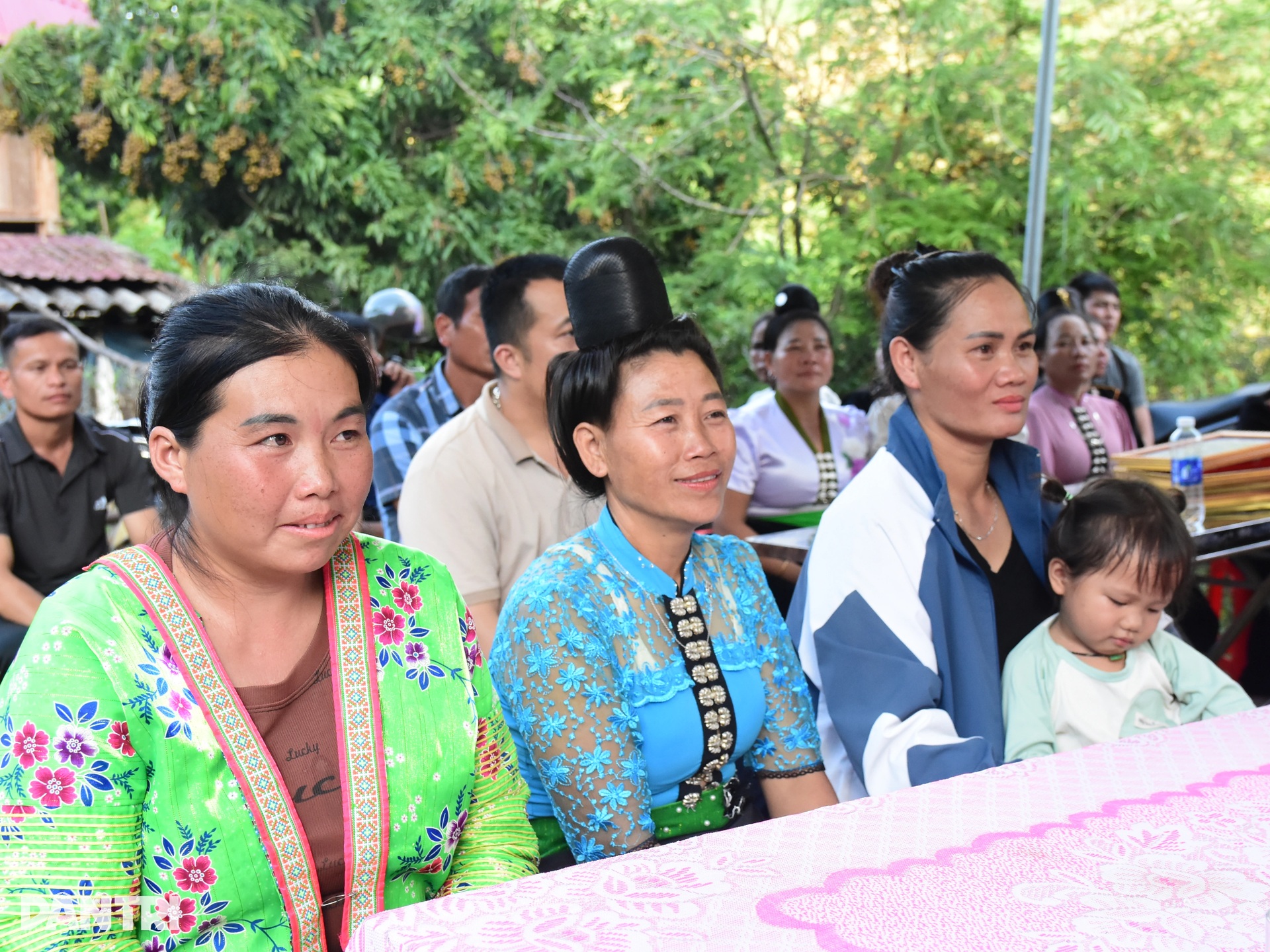 Khánh thành 5 nhà Nhân ái trong niềm phấn khởi của người dân Điện Biên - 6 Khánh thành 5 nhà Nhân ái trong niềm phấn khởi của người dân Điện Biên - 6