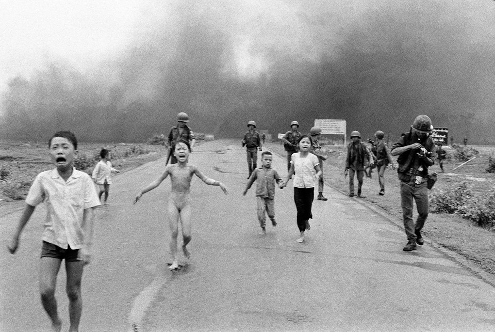 Nick Út nói về bức ảnh Em bé Napalm: Luật sư của tôi sẽ kiện đoàn phim - 2 Nick Út nói về bức ảnh Em bé Napalm: Luật sư của tôi sẽ kiện đoàn phim - 2