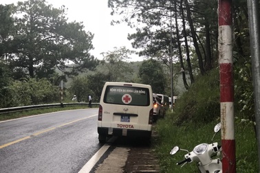 Nam du khách nước ngoài tử nạn khi tham gia trò chơi trượt thác Datanla