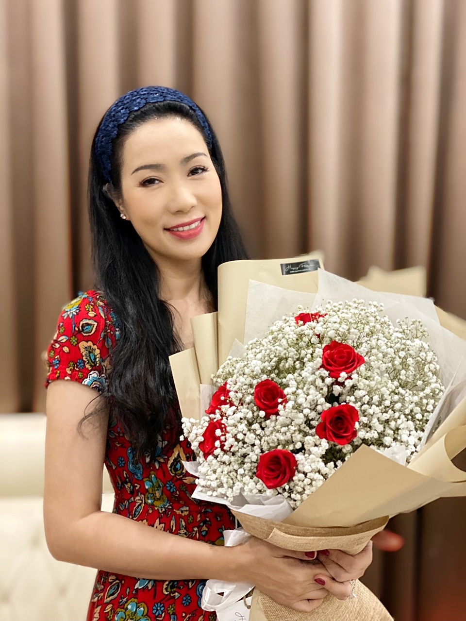 Hết tặng biệt thự, chồng đại gia lại làm điều đặc biệt cho NSƯT Kim Chi - 10 Hết tặng biệt thự, chồng đại gia lại làm điều đặc biệt cho NSƯT Kim Chi - 10