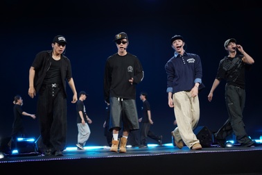 Erik, Văn Mai Hương cật lực tập luyện tổng duyệt TikTok Awards