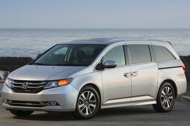 Honda triệu hồi, dừng bán xe Odyssey