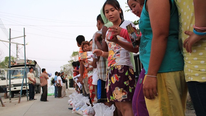 ILO: Lao động di cư toàn cầu tăng thêm năm triệu người - Ảnh 1.