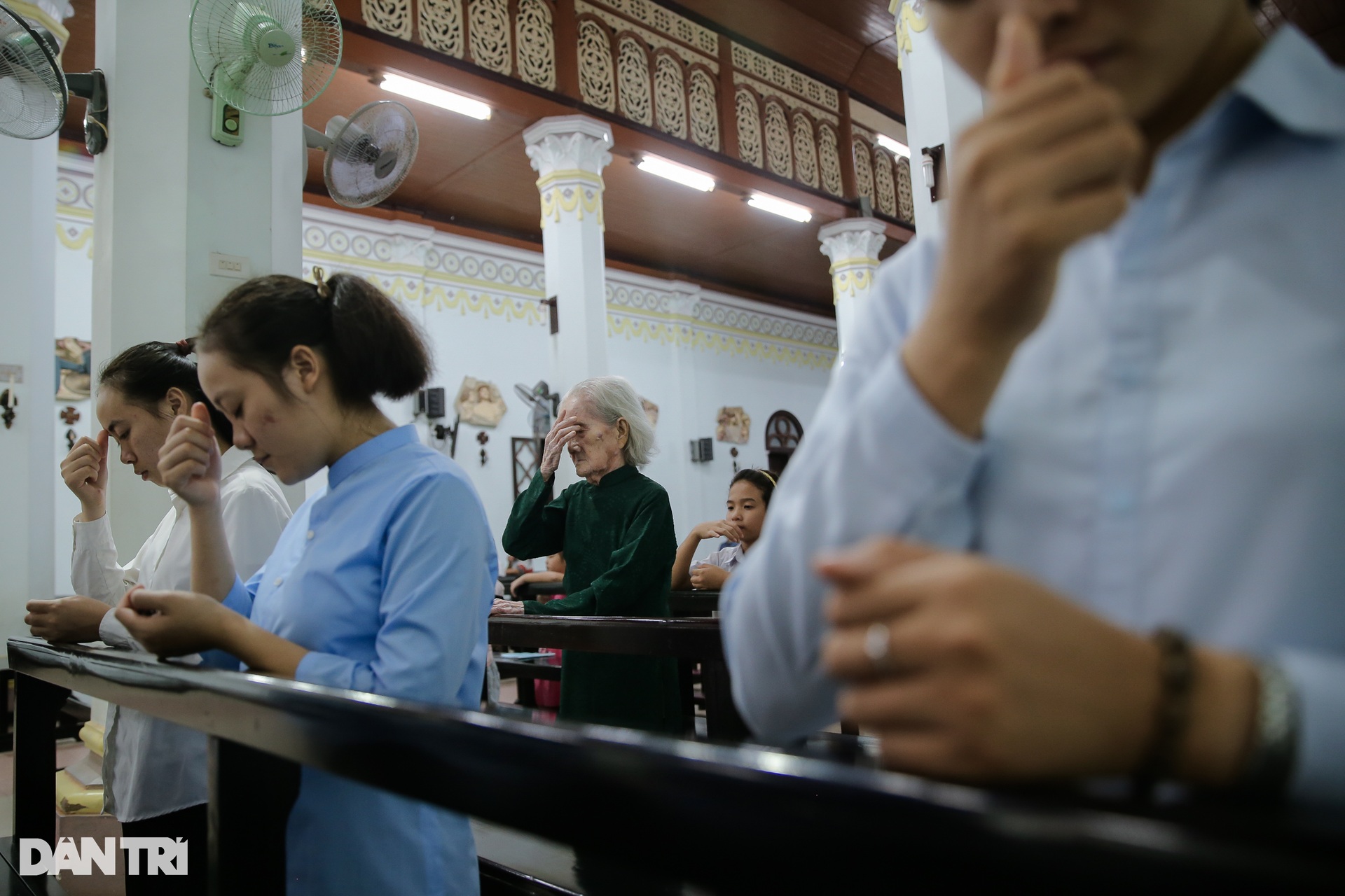 Tui không giàu, chỉ có căn nhà 30 năm đón tụi nhỏ sinh viên nghèo vào ở - 14 Tui không giàu, chỉ có căn nhà 30 năm đón tụi nhỏ sinh viên nghèo vào ở - 14